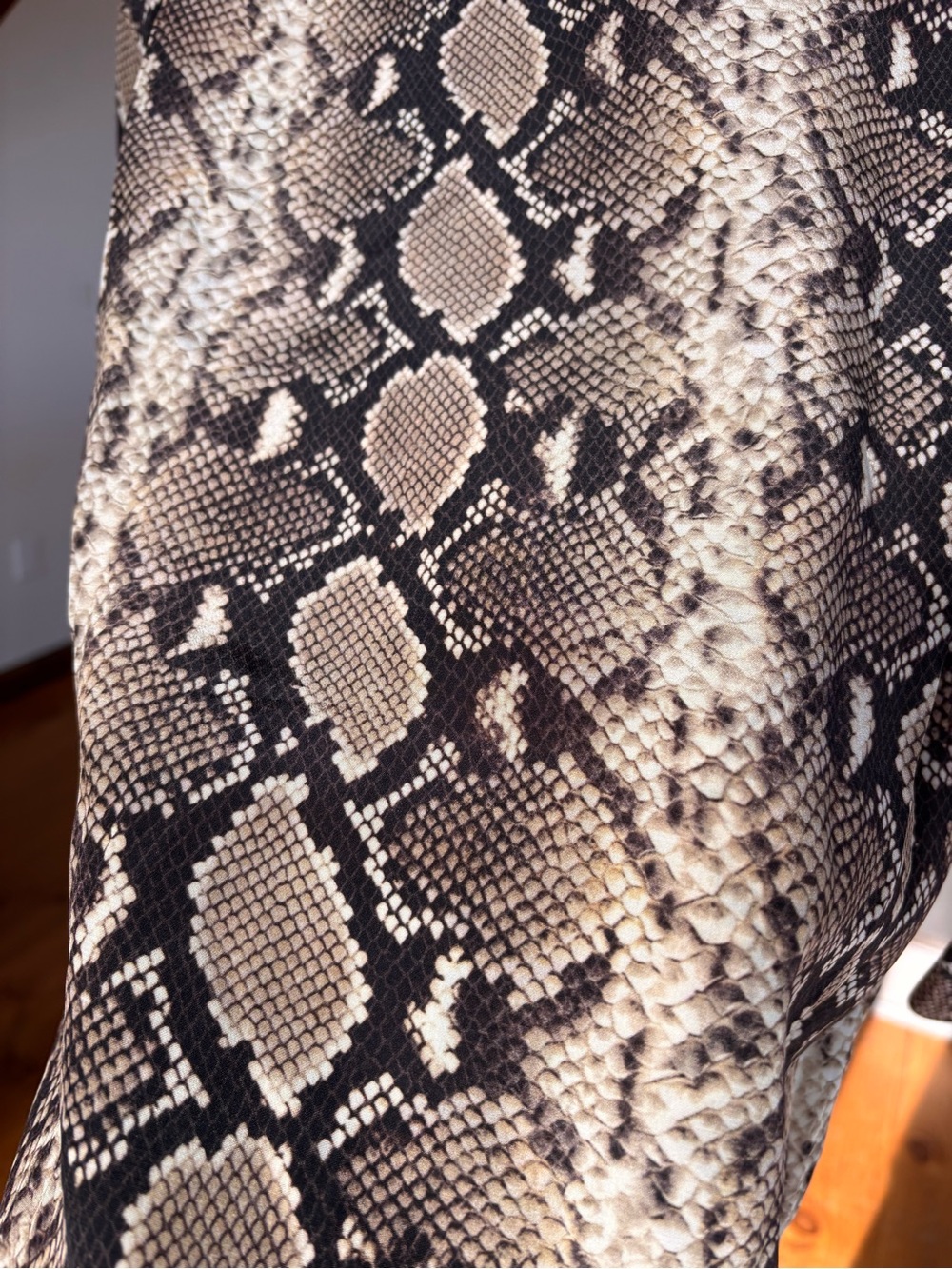 THE KOOPLES French Luxury 100% Silk Python Print Button Front Blouse NWT Size M - Picture 11 of 16